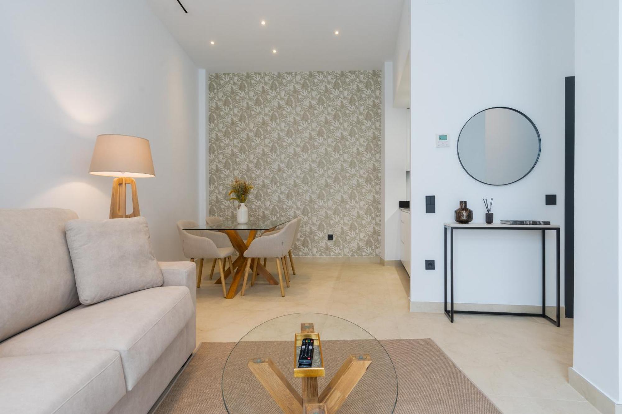 New Design Apartment - Private Patio - Gallos 2 Sevilla Buitenkant foto